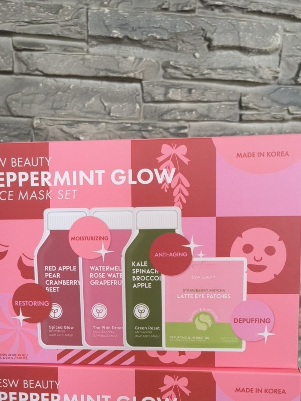 Peppermint Glow Face Mask Set — Pink - Picture 2 of 3